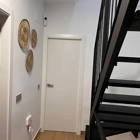 Amanecer Apartment *