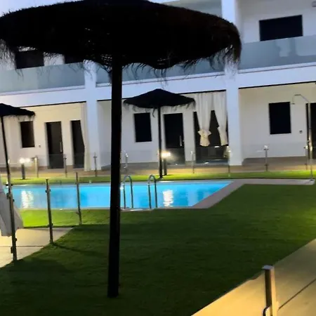 Amanecer Apartment *